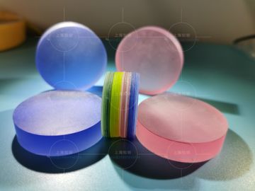 좋은 가격 레이저 막대와 색깔 시계 접시 상자를 위한 주문을 받아서 만들어진 크기 레이저 색깔 사파이어 결정 온라인으로